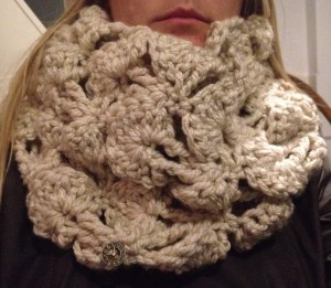 Crochet winter cowl